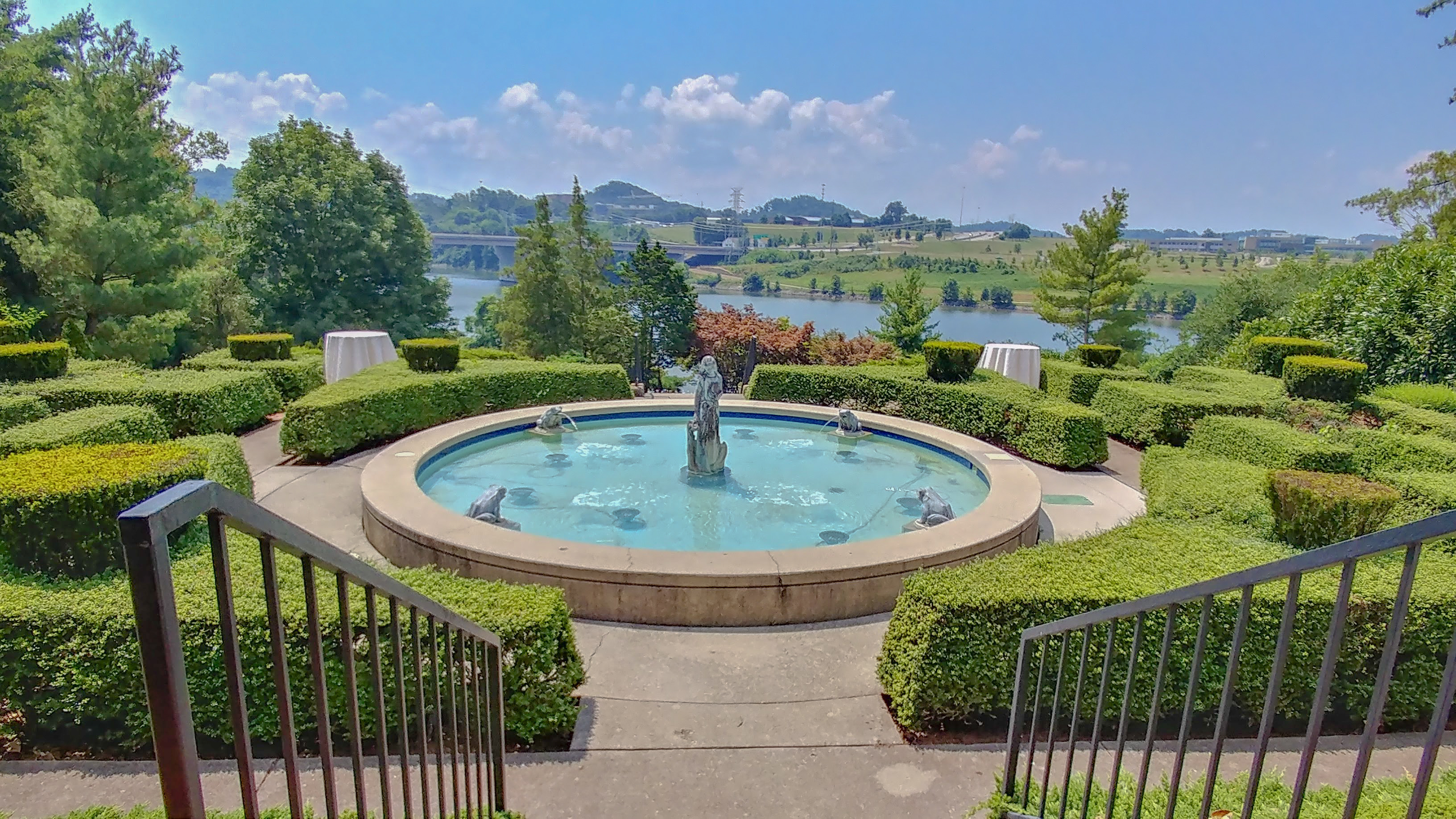 Fountain at Crescent Bend